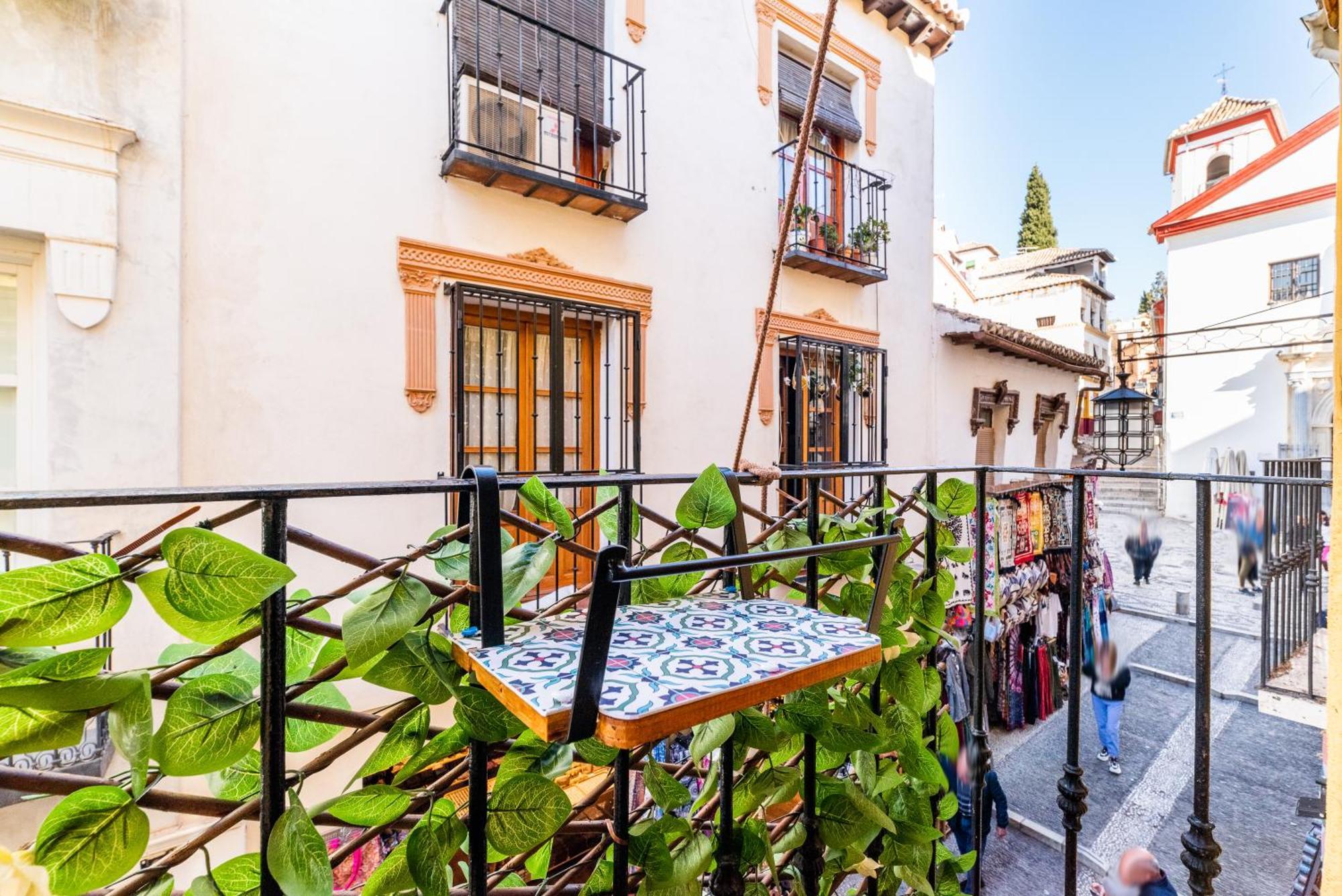 Apartamento Las Mil Y Una Noches Granada Esterno foto
