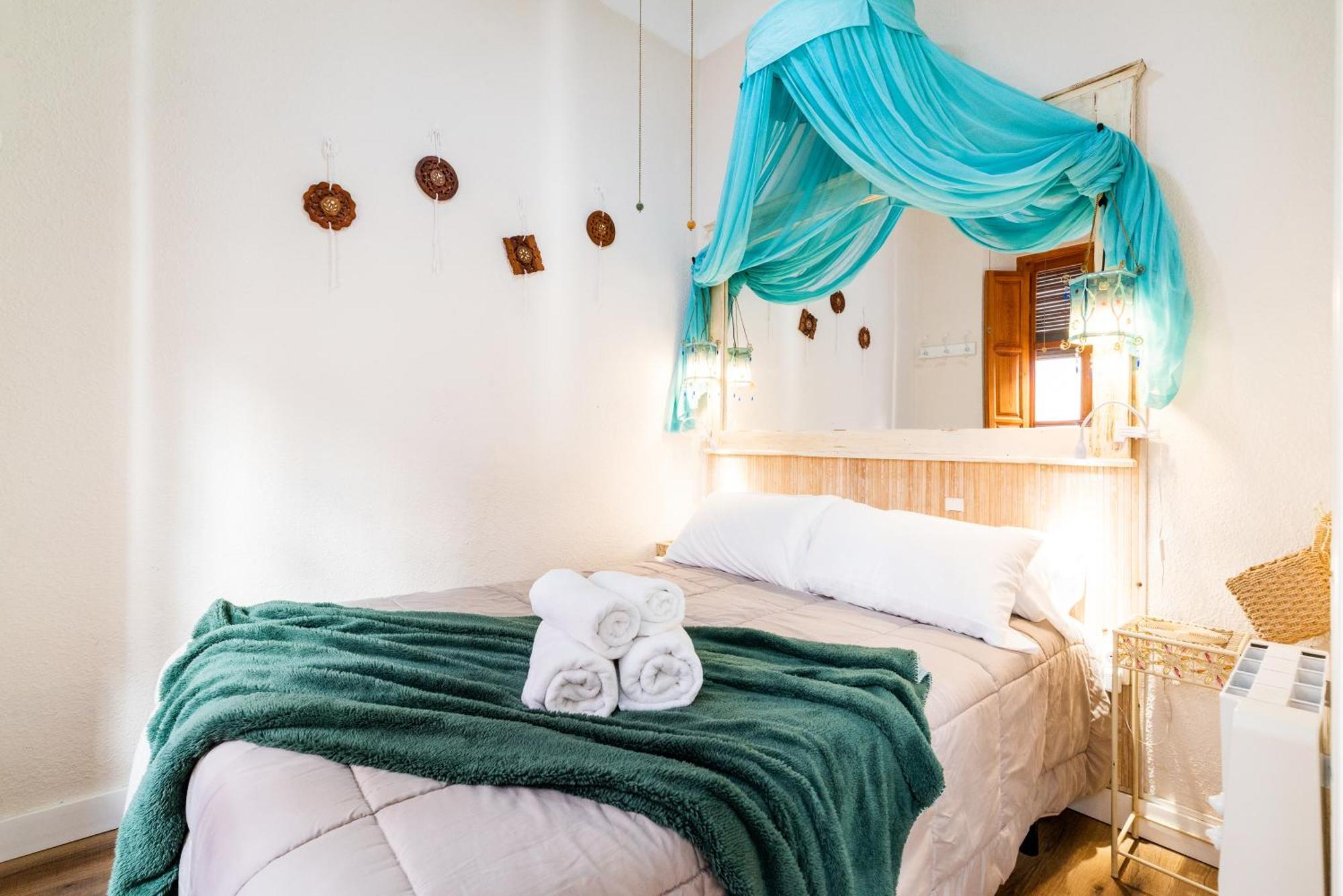 Apartamento Las Mil Y Una Noches Granada Esterno foto